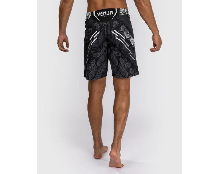 UFC Venum Adrenaline Fight Night Kampfshorts
