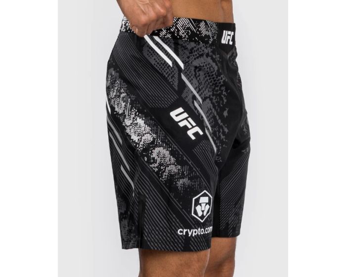 UFC Venum Adrenaline Fight Night Kampfshorts