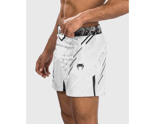 UFC Venum Adrenaline Fight Night Kampfshorts