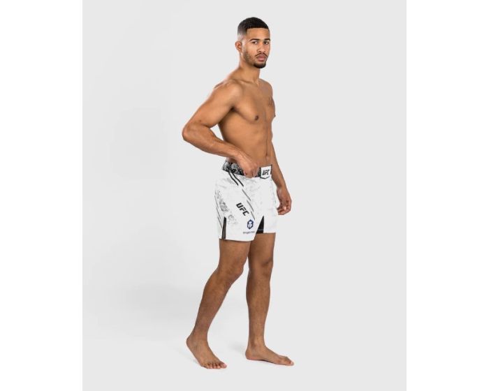 UFC Venum Adrenaline Fight Night Kampfshorts