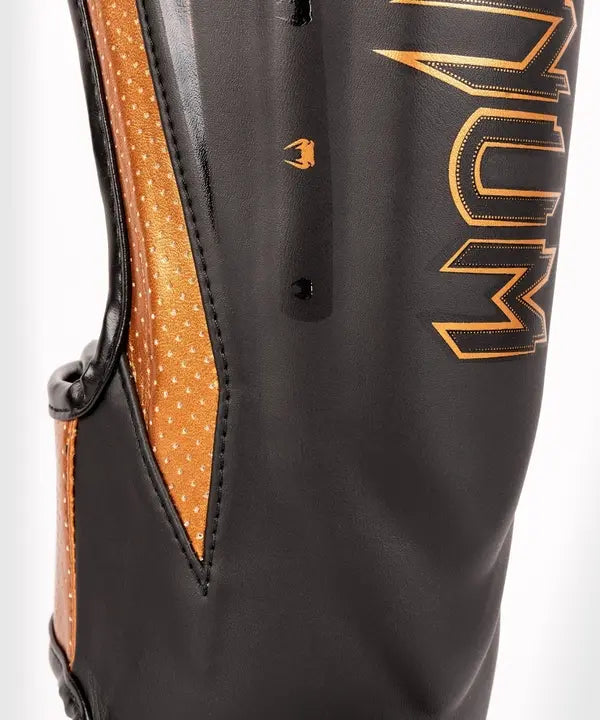 Venum Elite Evo Shinguards